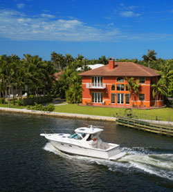 Powerball Winning- Luxury house and yacht image