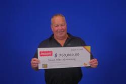 Pizza Craving Ends in $350,000 Win for Wisconsin Man!